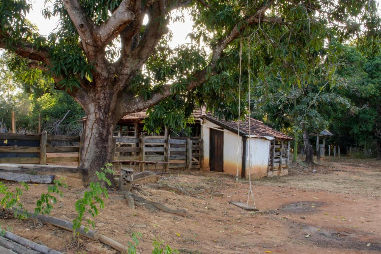Fazenda Com Piscina E Churrasqueira Br-135 Proximo Curvelo Corinto E Morro Da Garca Eksteriør billede